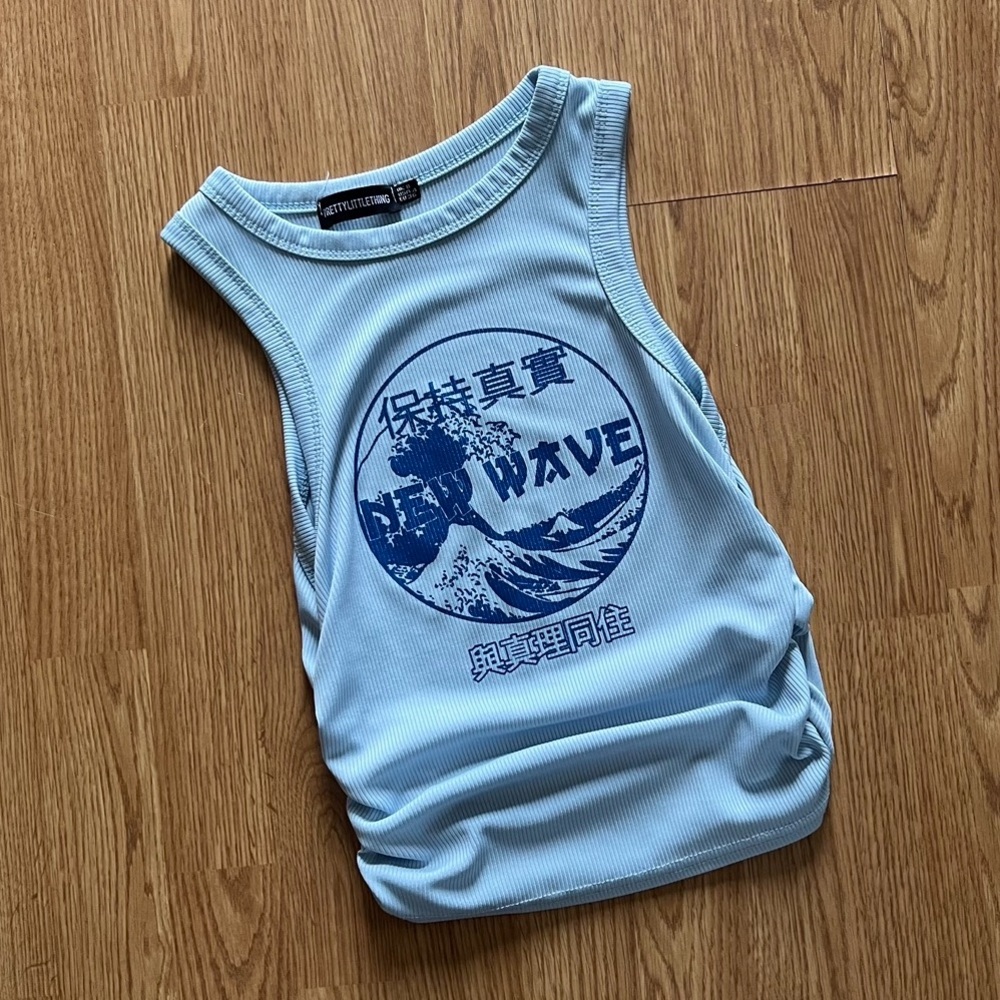prettylittlething small blue wave ruched tank top